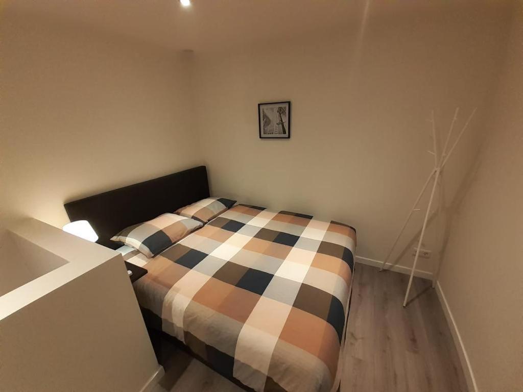 Appartement Deluxe 튈뷔르흐 외부 사진