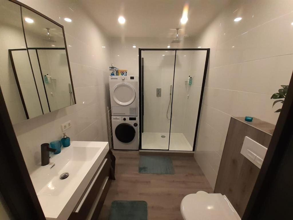 Appartement Deluxe 튈뷔르흐 외부 사진