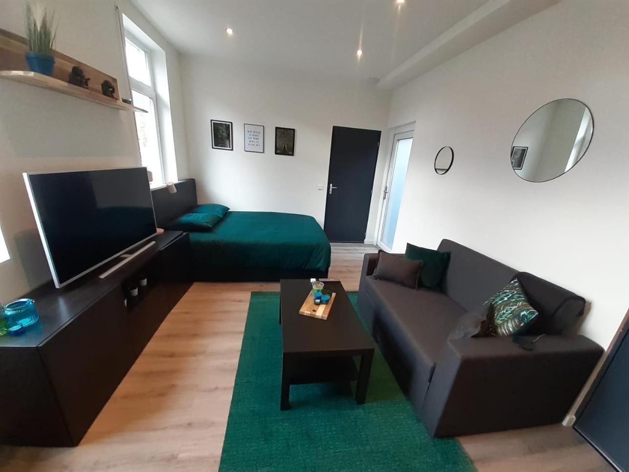 Appartement Deluxe 튈뷔르흐 외부 사진
